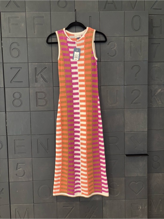Universal Thread Dresses & Skirts - Universal Thread Sleeveless Crochet Maxi Dress in Pink, Orange & White